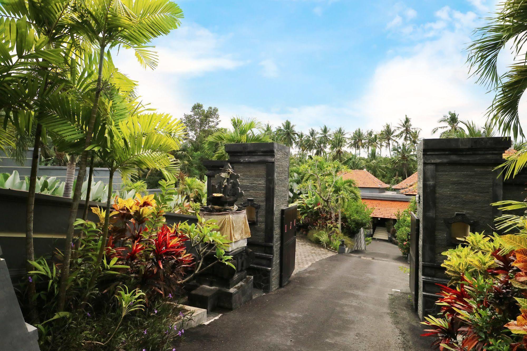 Oyo 91925 Ijo Eco Lodge Hotel Mengwi エクステリア 写真